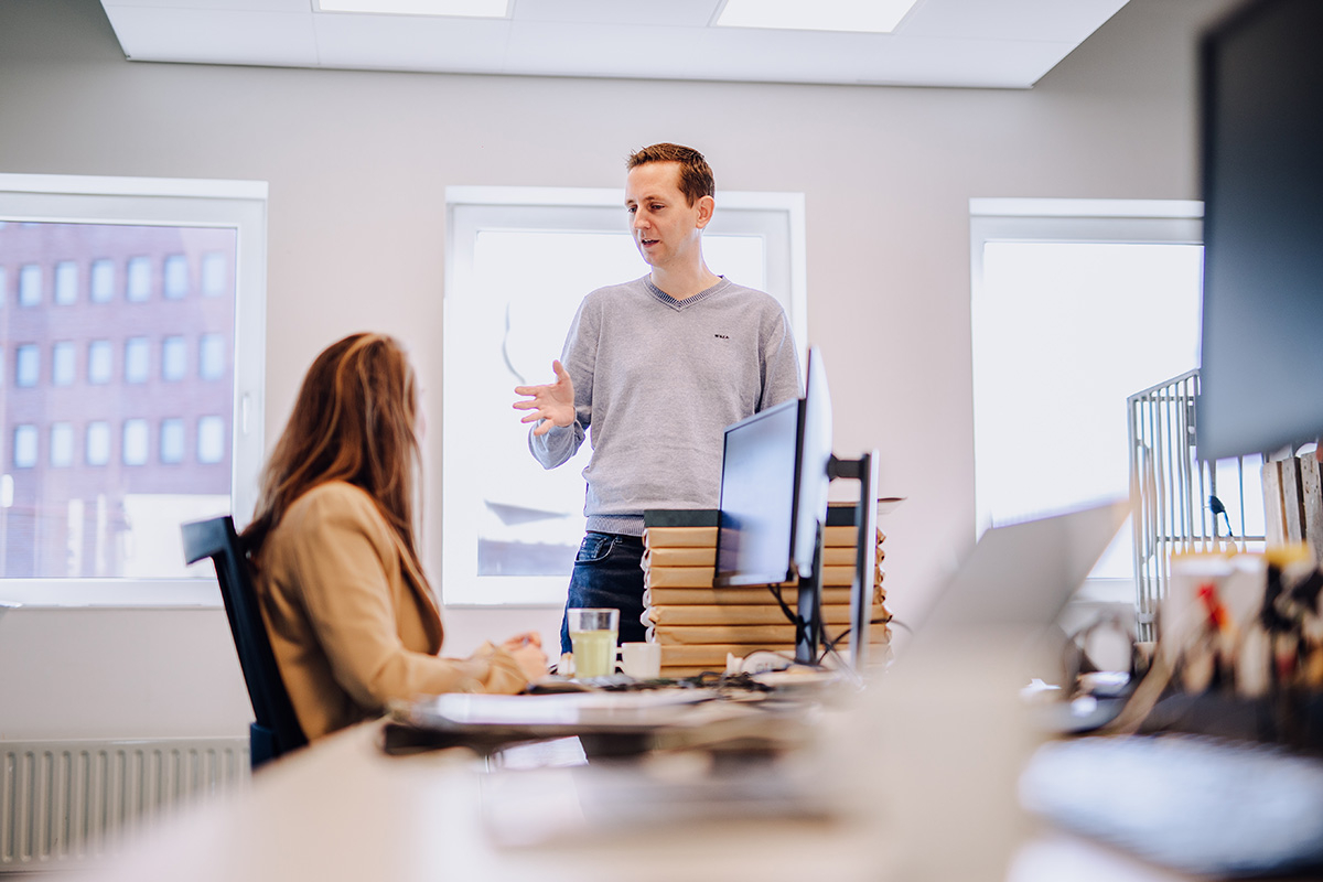 Shuttel: chat at the office